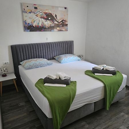 Apartman Koko With Private Jacuzzi Макарска Экстерьер фото