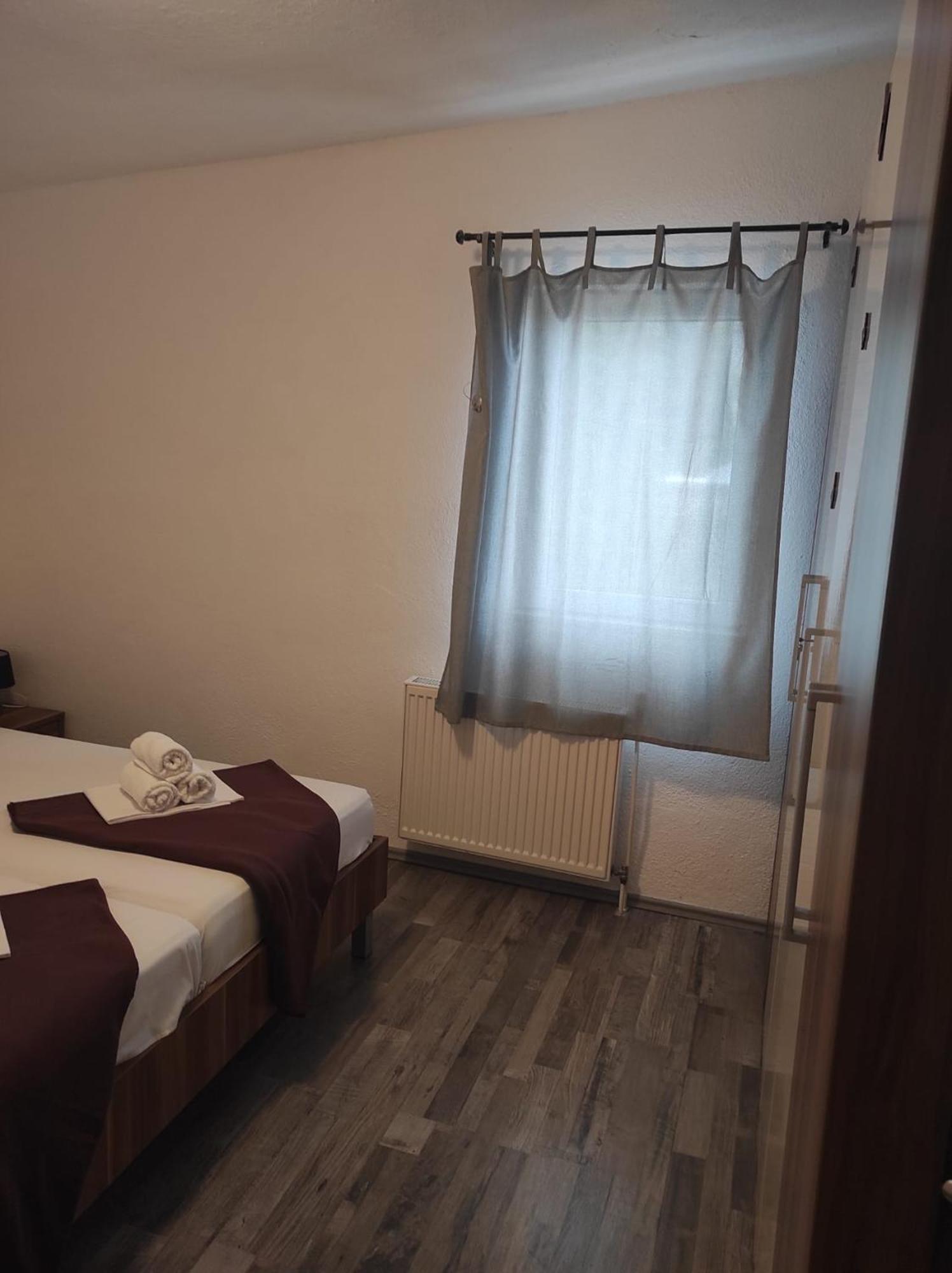 Apartman Koko With Private Jacuzzi Макарска Экстерьер фото